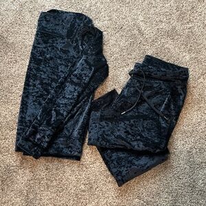 lululemon athletica Black Velvet Joggers